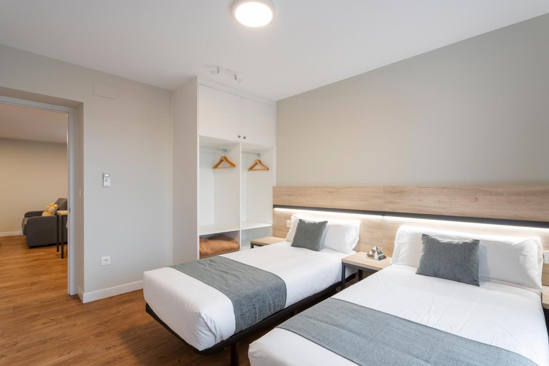 Alda Palencia Catedral Aparthotel ภายนอก รูปภาพ
