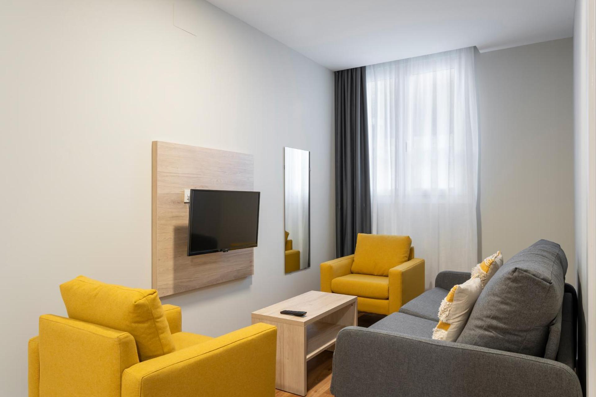 Alda Palencia Catedral Aparthotel ภายนอก รูปภาพ